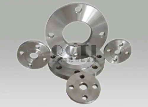 Single titanium flange close-up