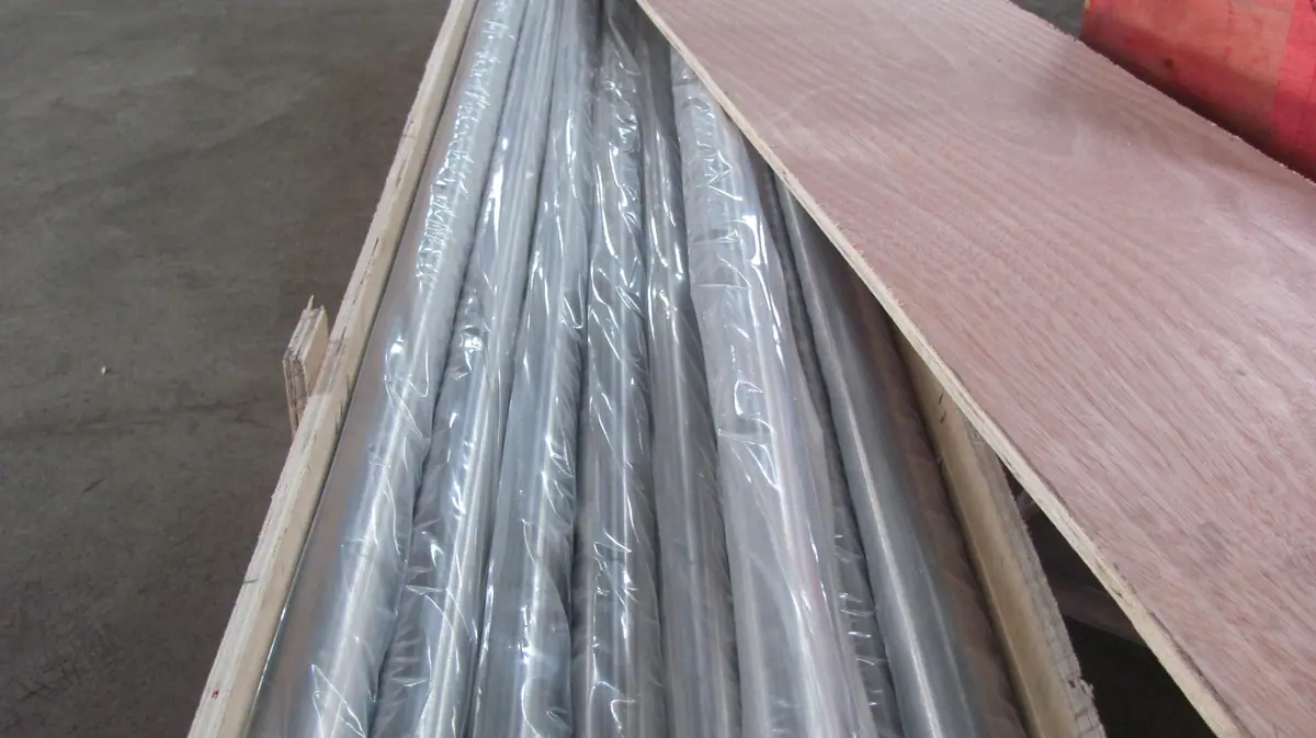 Titanium tube ends showing wall thickness